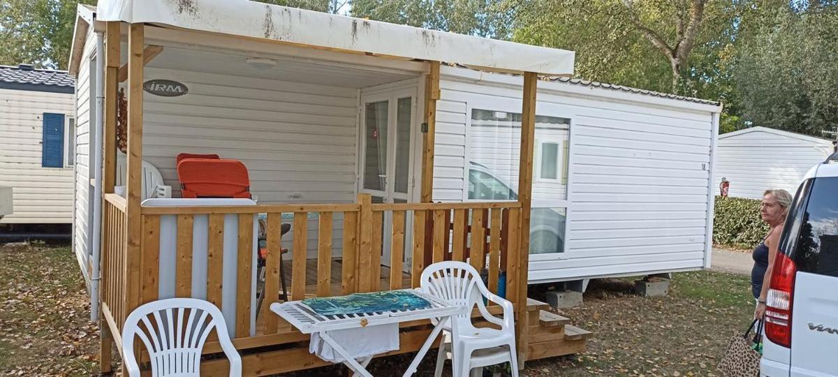 Mobilhome L'Oasis Camping Le Clos Cottet Angles  Екстер'єр фото